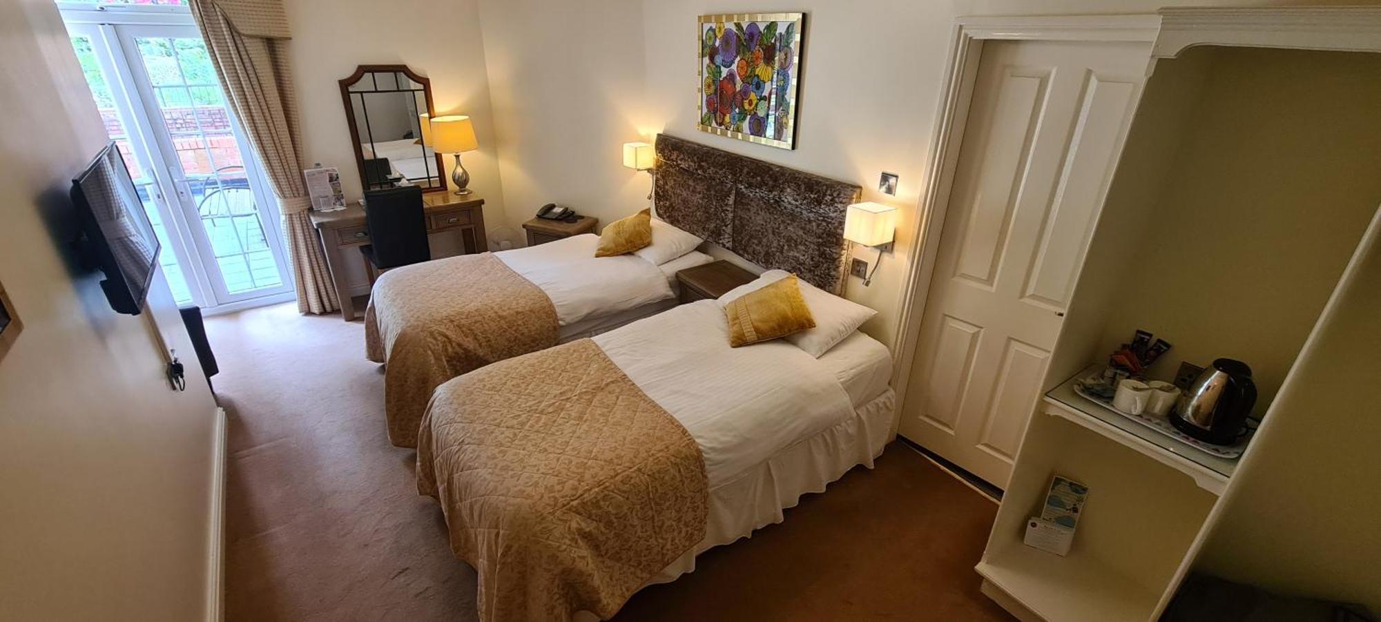 The Upper House Hotel Stoke-on-Trent Buitenkant foto